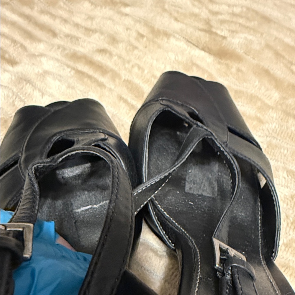 Simply Vera Vera Wang black strappy high-heel - Picture 9 of 9